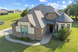 114 Taylor Ridge Dr, Waxahachie, TX 75167 - Photo 1