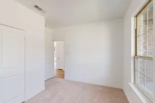 1009 Western Hls Dr, Crowley, TX 76036 - Photo 13