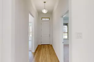 1009 Western Hls Dr, Crowley, TX 76036 - Photo 7