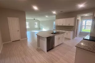 356 Lubbock Dr, Azle, TX 76020 - Photo 3