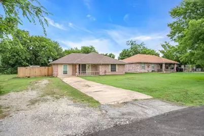 601 E North Street, Wills Point, TX 75169 - Photo 3