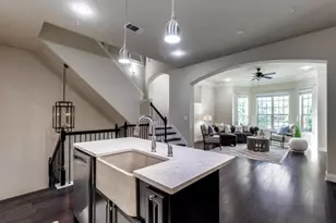 572 Hampshire Dr, Lewisville, TX 75067 - Photo 11