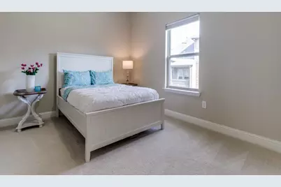 572 Hampshire Drive, Lewisville, TX 75067 - Photo 23