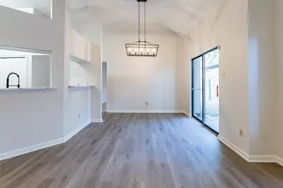 2203 Greenview Drive, Carrollton, TX 75010 - Photo 9