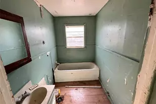 304 W Burnett, Calvert, TX 77837 - Photo 29