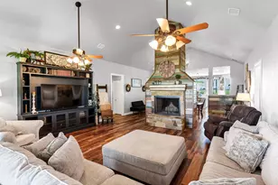 11501 Wind Hollow Ct, Tolar, TX 76476 - Photo 9