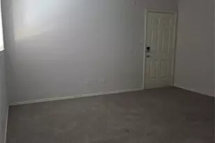 1704 Baird Farm Cir, Arlington, TX 76006 - Photo 9