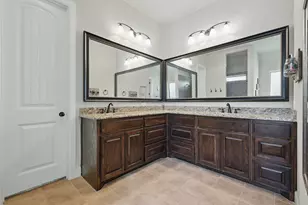 6902 Golf Green Dr, Arlington, TX 76001 - Photo 17