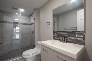 400 W Main St, Honey Grove, TX 75446 - Photo 19