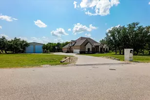 181 Churchill Cir, Weatherford, TX 76085 - Photo 37