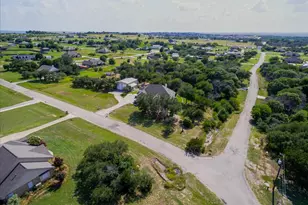 181 Churchill Cir, Weatherford, TX 76085 - Photo 39