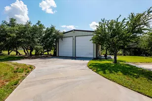 181 Churchill Cir, Weatherford, TX 76085 - Photo 31