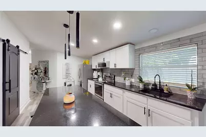 100 McDaniel Drive, Little Elm, TX 75068 - Photo 7