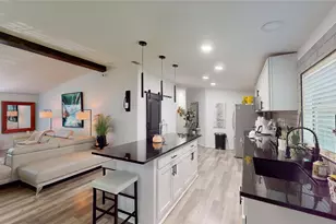 100 McDaniel Dr, Little Elm, TX 75068 - Photo 9