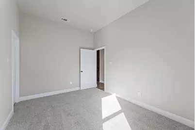 2106 Briarwood, Bridgeport, TX 76426 - Photo 11