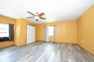 1825 E Shore Dr, Dallas, TX 75217 - Photo 17