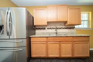 1825 E Shore Dr, Dallas, TX 75217 - Photo 15