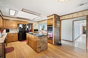 5485 S Hwy 281, Mineral Wells, TX 76067 - Photo 15