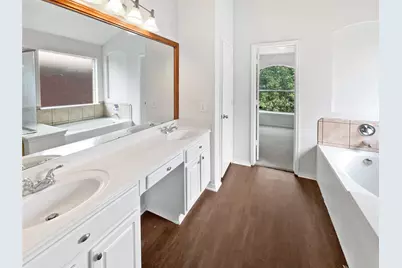 1241 Ducks Landing, Frisco, TX 75033 - Photo 7