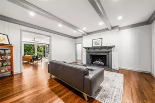 2825 Lake Air Dr, Waco, TX 76710 - Photo 3