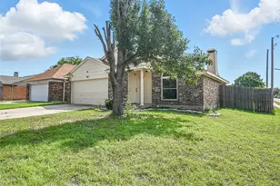 7741 Misty Ridge Dr N, Fort Worth, TX 76137 - Photo 3