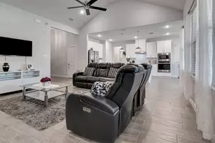 237 Gardenia Dr, Azle, TX 76020 - Photo 9