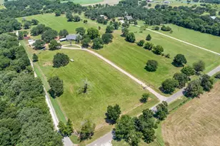 6217 County Rd 304, Grandview, TX 76050 - Photo 23