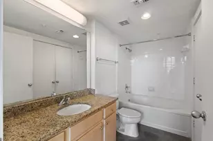 2502 Live Oak St, Dallas, TX 75204 - Photo 17