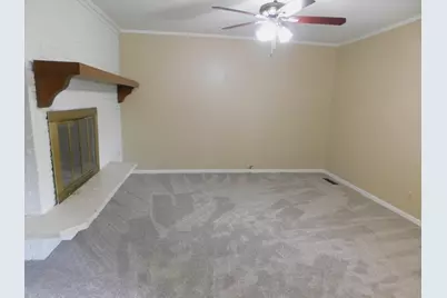 1301 Doncaster Street, Irving, TX 75062 - Photo 3