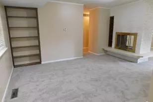 1301 Doncaster St, Irving, TX 75062 - Photo 7