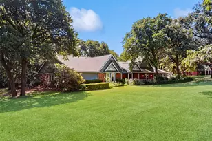 917 Hillside Dr, Copper Canyon, TX 75077 - Photo 37