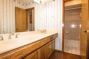 917 Hillside Dr, Lewisville, TX 75077 - Photo 27