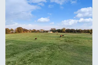 11410 Massey Road, Pilot Point, TX 76258 - Photo 3