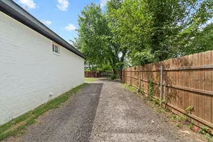 3708 Columbine Dr, Everman, TX 76140 - Photo 39