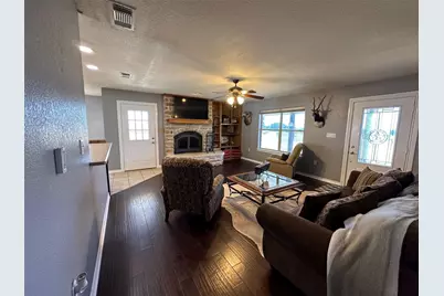 2901 Wind Mill Court, Tolar, TX 76476 - Photo 5