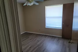 2001 Brazos View Ct, Granbury, TX 76048 - Photo 13