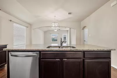 3217 Beutel Road, Lorena, TX 76655 - Photo 11