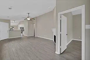 8805 Highland Orchard Dr, Fort Worth, TX 76179 - Photo 5