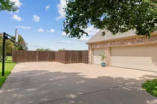 225 Chester Dr, Canton, TX 75103 - Photo 37