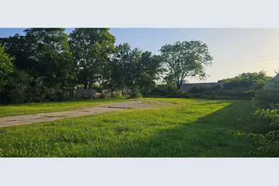 2511 Lora Lane, Balch Springs, TX 75180 - Photo 7