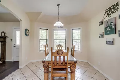 115 Pleasant Oaks Lane, Springtown, TX 76082 - Photo 19