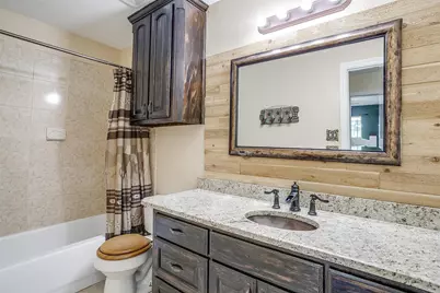 115 Pleasant Oaks Lane, Springtown, TX 76082 - Photo 35