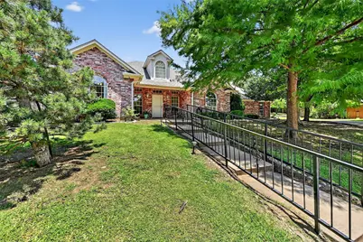 2107 Meadows Circle, Sherman, TX 75092 - Photo 35