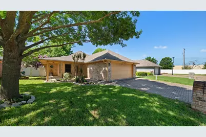 111 Sunglow Loop, Red Oak, TX 75154 - Photo 1