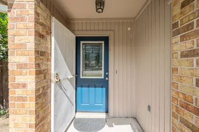 721 Oakwood Lane #B, Arlington, TX 76012 - Photo 1