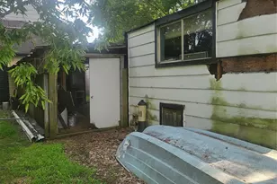 2457 Elmwood Dr, Wills Point, TX 75169 - Photo 5