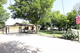 1561 Fm 1816, Bowie, TX 76230 - Photo 3