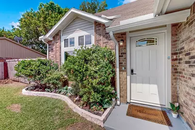 1521 Windsor Drive, Glenn Heights, TX 75154 - Photo 3