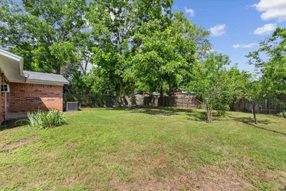 901 Church Avenue, Waco, TX 76706 - Photo 31