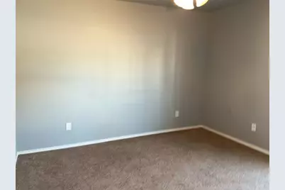 307 W Dormard Avenue, Midland, TX 79705 - Photo 15